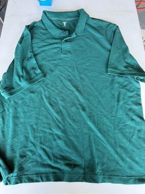 Amazon Essentials Men's Forest Green Polo Shirt
